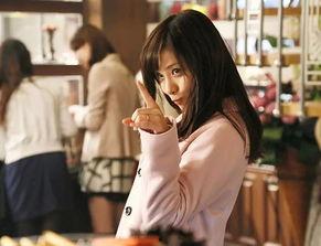 吃瓜娱乐圈主播名单大全,揭秘网红主播们的瓜界风云