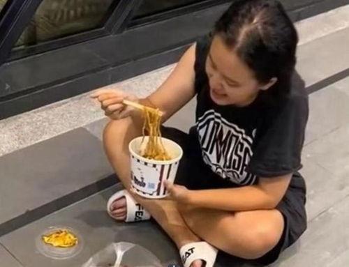 娱乐吃瓜酱偷外卖,一场意外的美食冒险